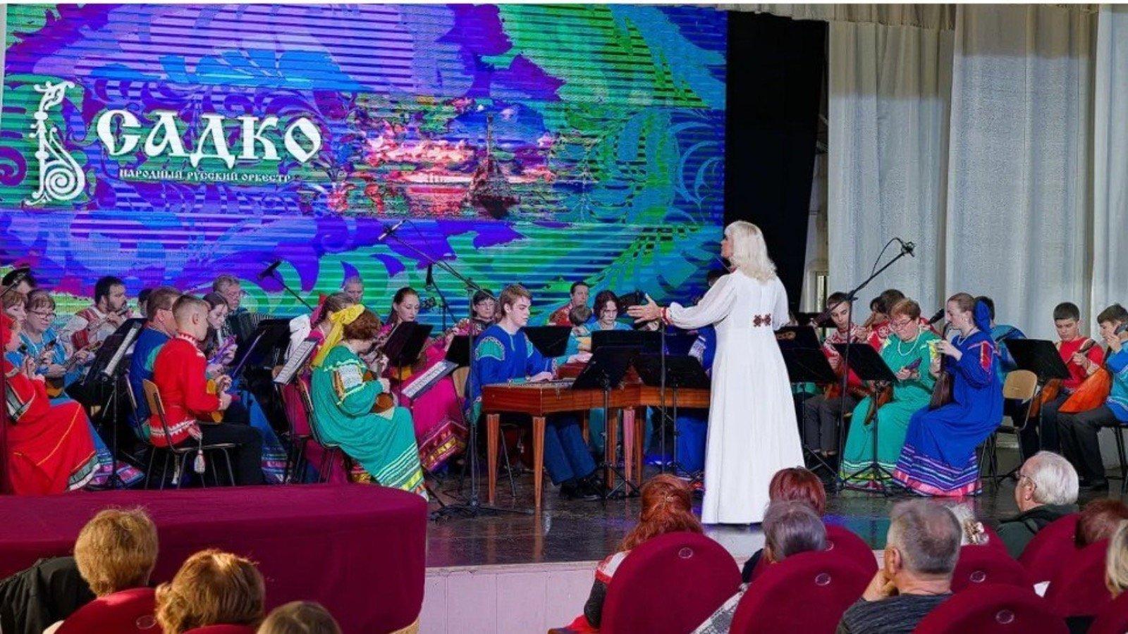 Звільнення під погрозами: як окупаційна адміністрація Севастополя знищує 60-річний дитячий колектив