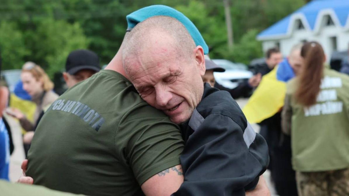 Звільнені захисники СОУ: більшість із них перебувала в полоні з 2022 року