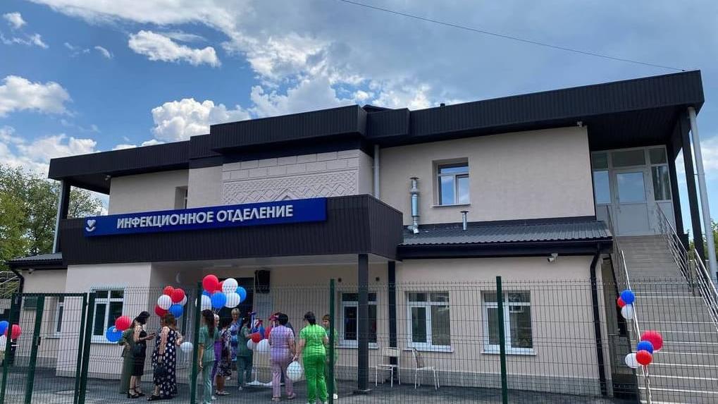 В окупованому Білогірську відкрили інфекційну лікарню в колишньому молитовному будинку кримчаків