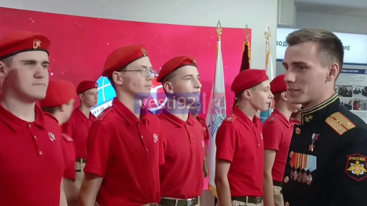 Севастопольська «влада» слідом за кримською підписала «угоду про співпрацю» з російським дитячим парамілітарним рухом
