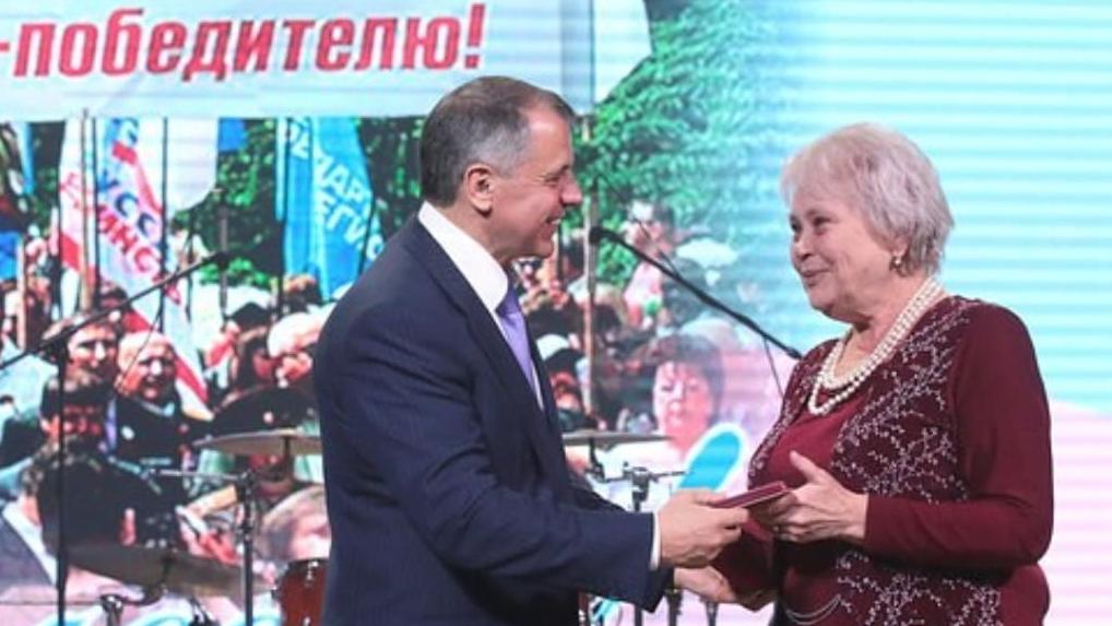 Матір загиблого бойового медика ЗСУ з Криму судитимуть в Україні за державну зраду