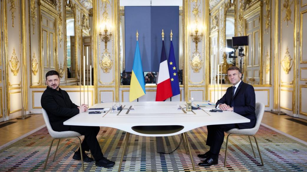 Макрон чекає відповіді росії щодо мирного плану, акцентуючи увагу на вже три-чотири відмови країни-агресора