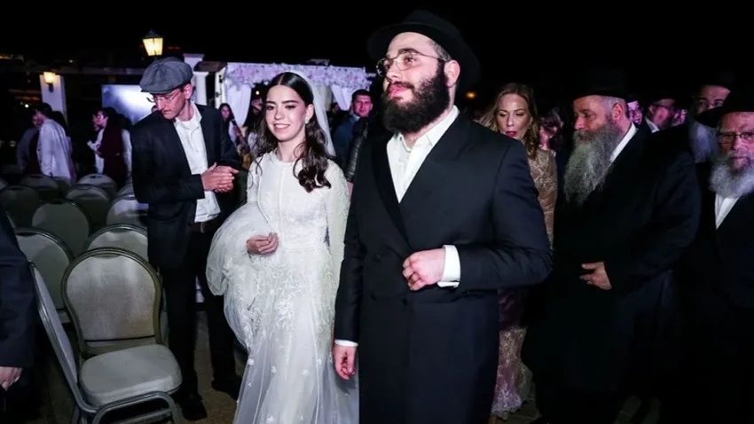 Син проросійського севастопольського рабина одружився з донькою рабина Відня