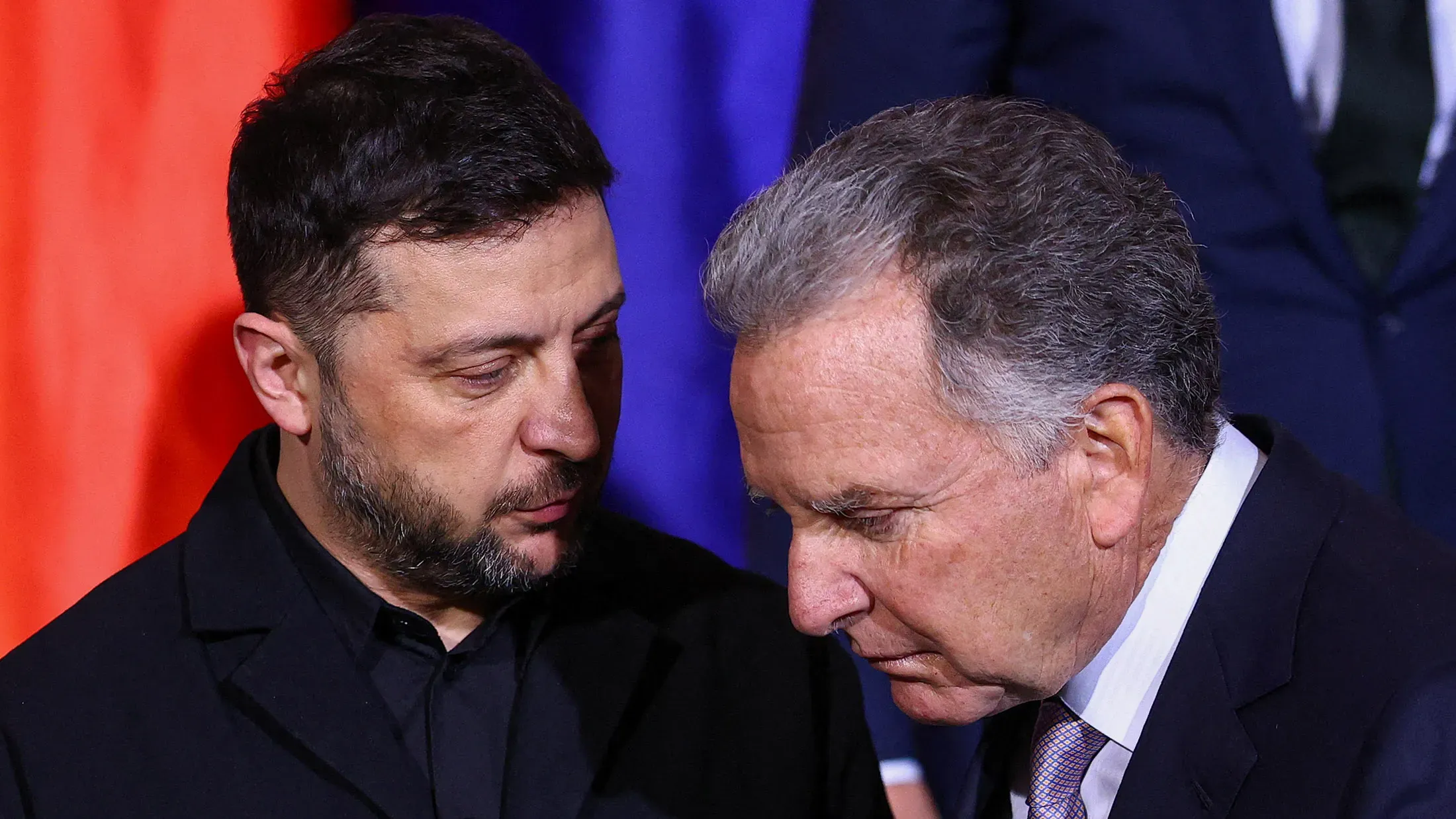 Надалі обговорюються 20 із 28-ми пунктів мирного договору