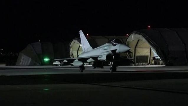 Британія і Франція завдали авіаударів по базі  ІДІЛ у Сирії