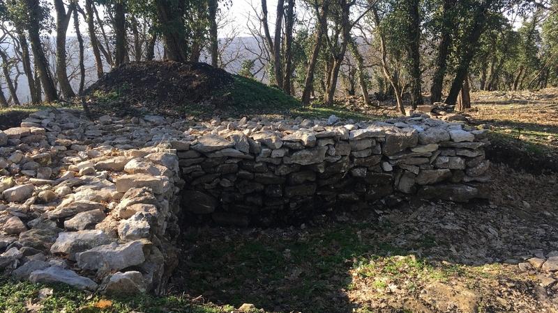 Археологічне мародерство на масиві Кубалач: окупанти «освоюють» варварські фортеці Криму