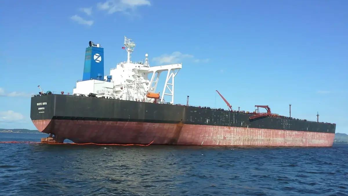 США посилюють морську блокаду: в Індійському океані затримано черговий нафтовий танкер «тіньового флоту»