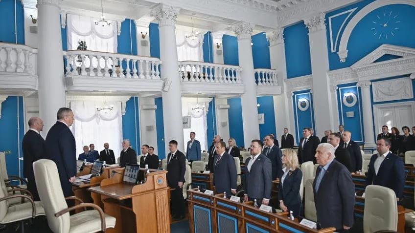 У Севастополі затвердили зовнішній вигляд «почесного знака» за «внесок у розвиток парламентаризму»