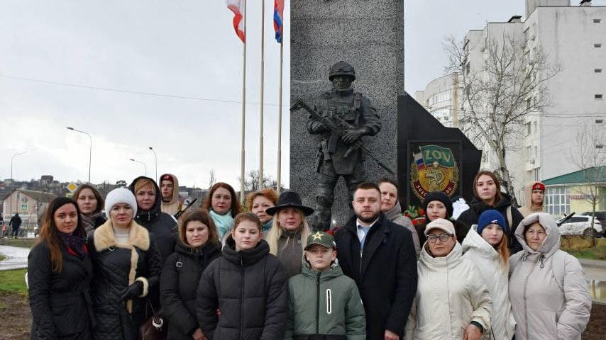 У Судаку окупаційна влада відкрила меморіал російським окупантам — черговий символ воєнної пропаганди