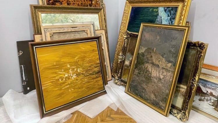 Розслідування: Айвазовський зі штампом «на вивіз» — що не так із арештом і продажем колекції Медведчука