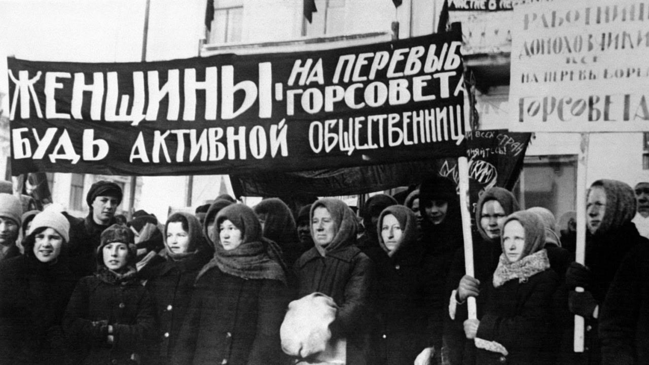 «Жіночі ради» в окупованому Криму: відродження радянських практик для мілітаризації цивільних