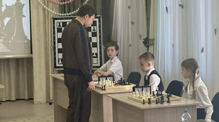 Федерацію шахів РФ зобовʼязали припинити діяльність в окупованому Криму