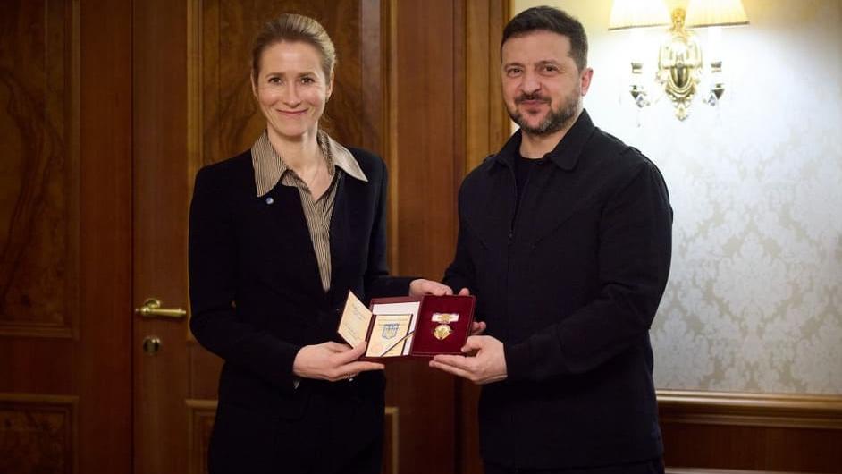 Лідери ЄС узгодили компромісний варіант: надання Україні великої позики у розмірі 90 млрд євро на основі спільного запозичення