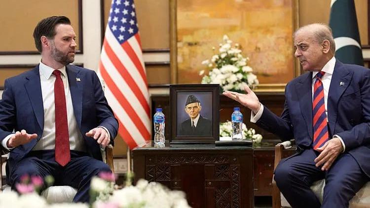 Дипломатичний фіаско в Ісламабаді: перемовини між США та Іраном зайшли в глухий кут