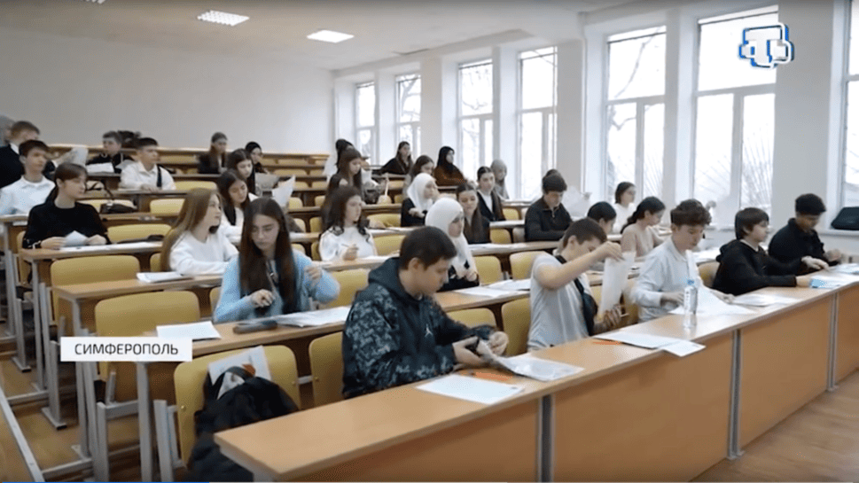 У тимчасово окупованому Криму провели олімпіаду з кримськотатарської мови та літератури