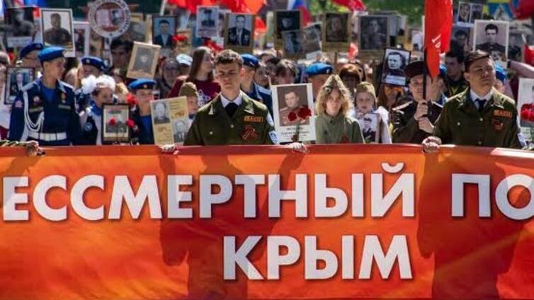 Страх перед «бавовною»: окупанти в Криму вкотре скасували паради до 9 травня