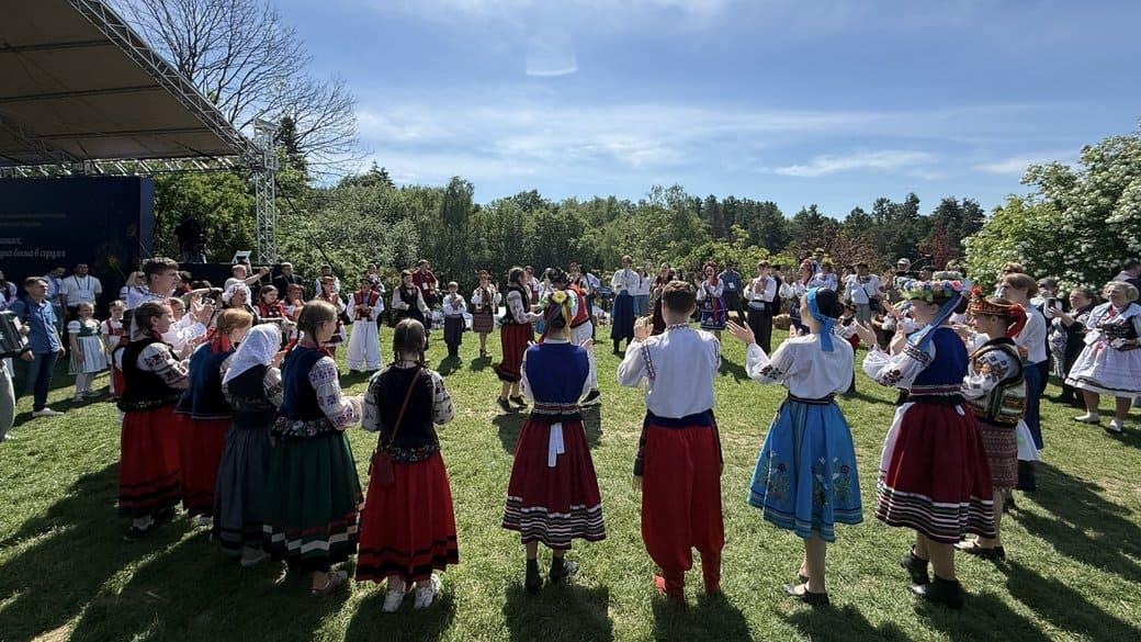 У Києві пройшов Всеукраїнський форум нацменшин і корінних народів України