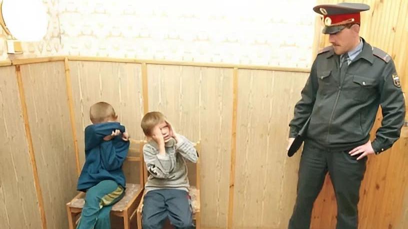 Зростання підліткової злочинності та втечі з дому: оприлюднено статистику кримських «правоохоронців»