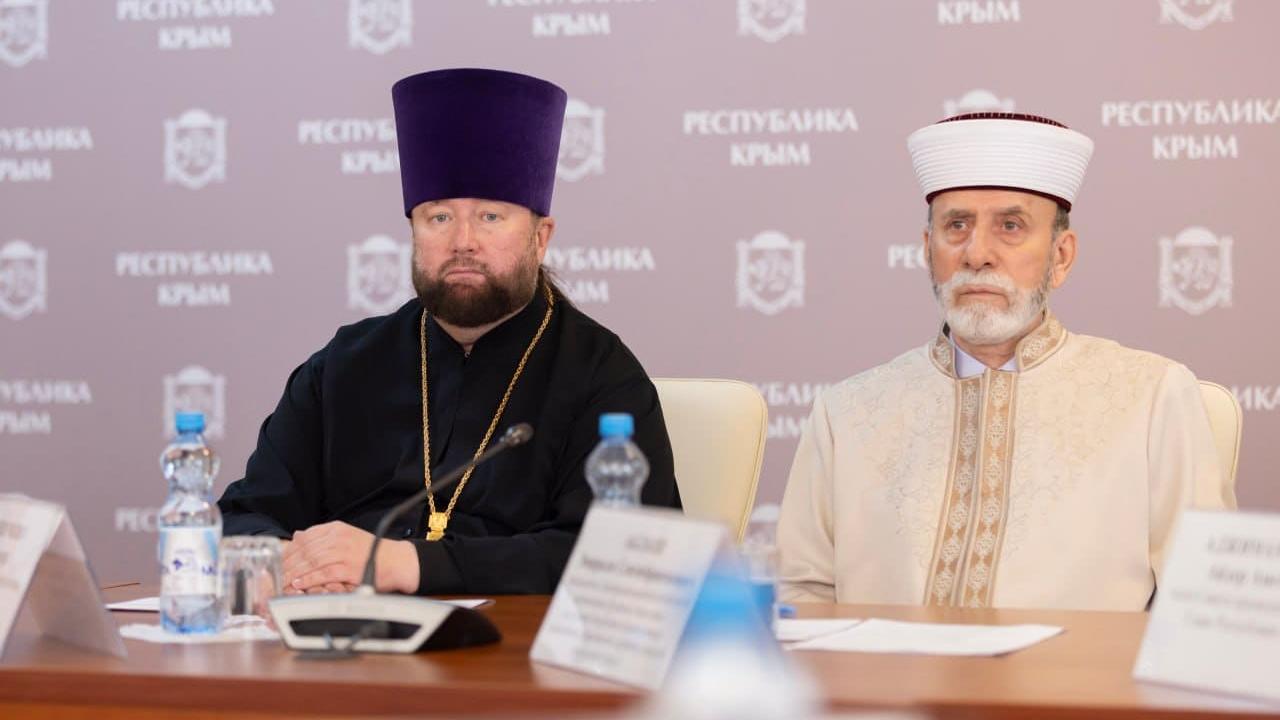 Окупаційна адміністрація Криму примушує релігійних діячів до публічної підтримки Кремля
