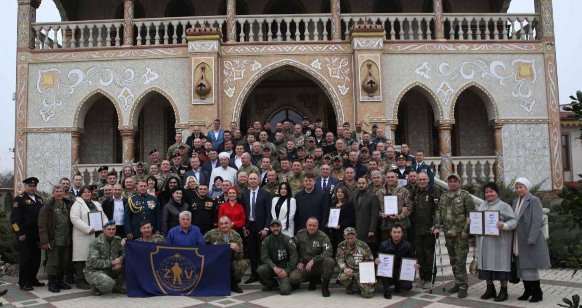 Кримський «муфтіят» організував урочистість для російських військових – учасників війни проти України