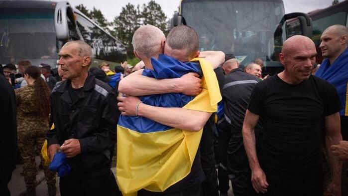 Україна повернула додому ще 303 військовослужбовців ЗСУ