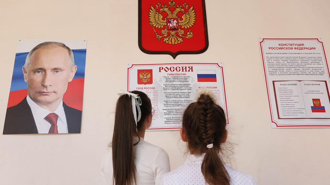 В окупованих регіонах України рф офіційно запроваджує політику лінгвоциду української мови