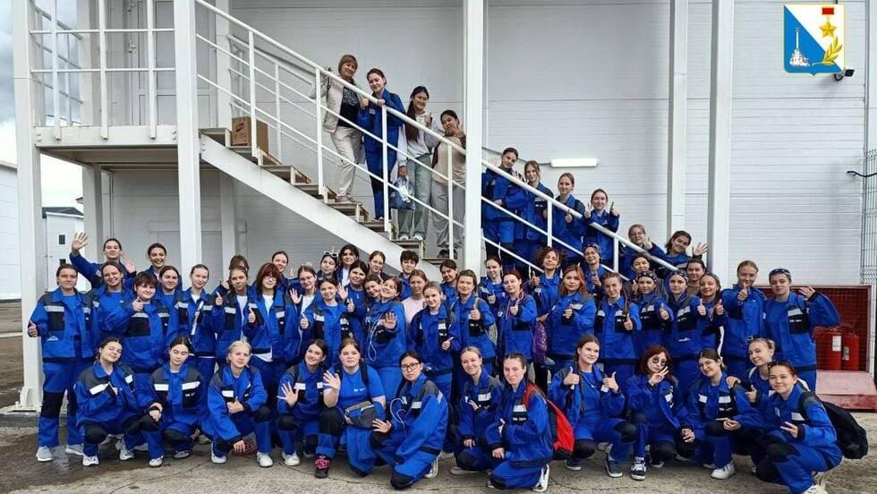 До Татарстану відправлено 5 трудових загонів кримських підлітків, не виключено працювати на військових об'єктах
