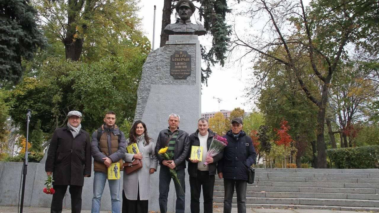 Представники Крайової Ради Українців Криму в Києві вшанували пам'ять полковника армії УНР Петра Болбачана